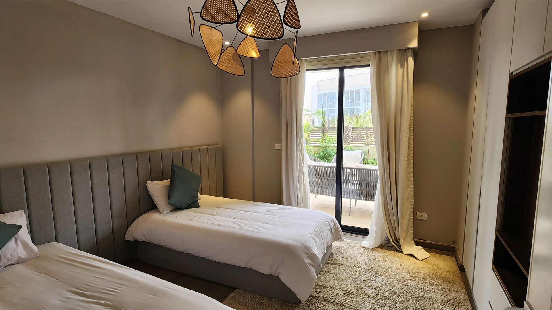 Village-West-Sheikh-Zayed-Apartment-Interior-Design-28