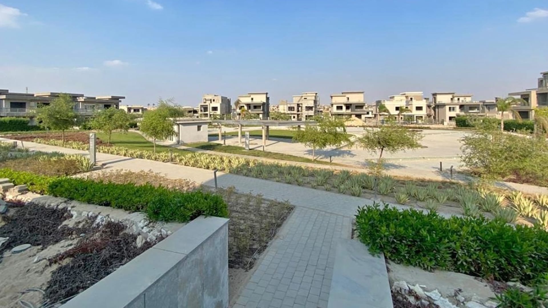 Jade-Villas-IvoryHill-5
